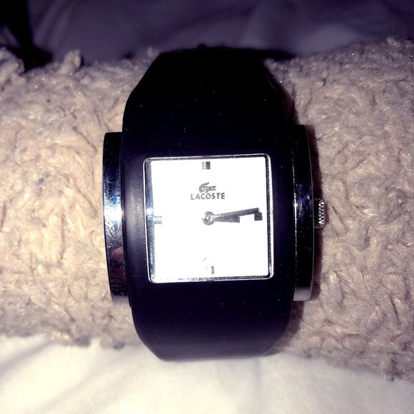 Lacoste watch - Picture 1 of 2